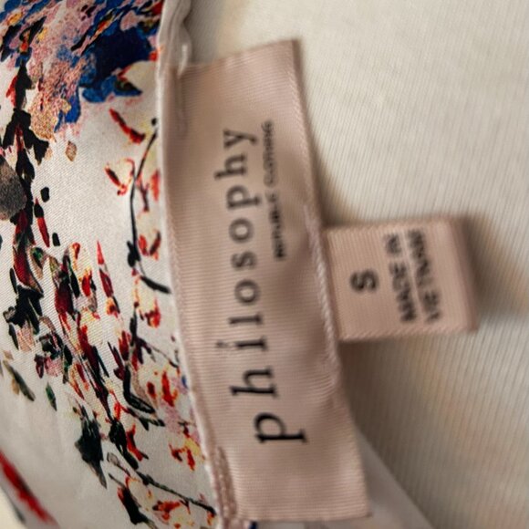 Long sleeve flowered blouse Size Small - Picture 3 of 6